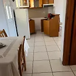 Magda. Apartmán Agios Georgios Pagon